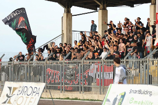 Maceratese, tifosi: vietata la trasferta sul campo del San Marino